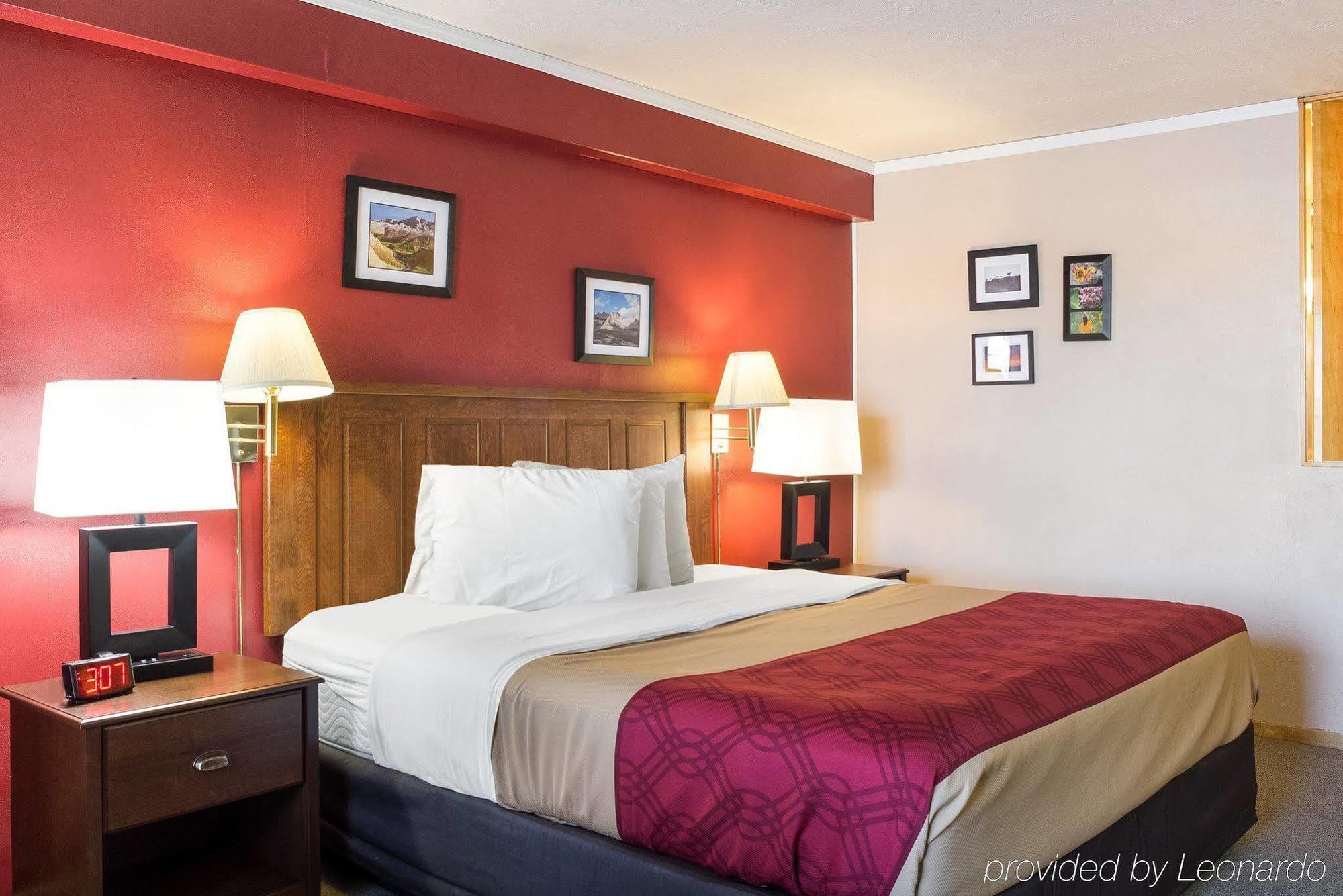 Econo Lodge Wall Exterior foto